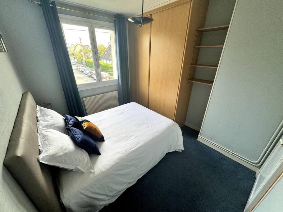 Appartement Proche De L'Hyper-Centre Avec Garage Caen Luaran gambar